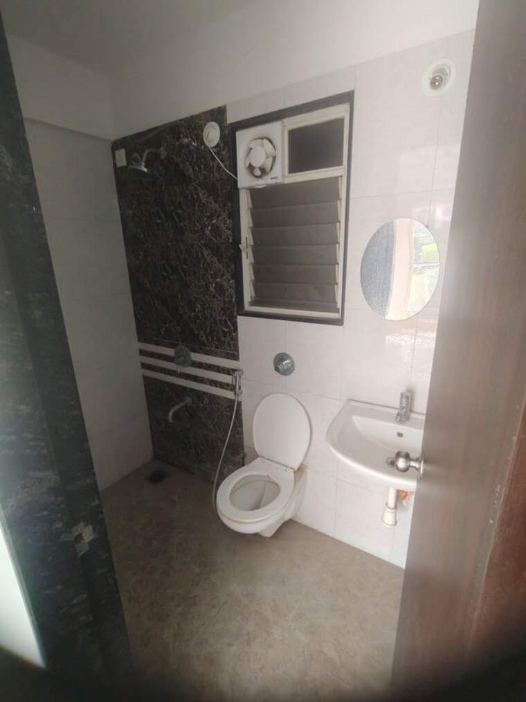 Bathroom, kanifnath-archana-paradise 2 Bedroom 721 Sq.Ft. Apartment In Mohammadwadi Pune 10669471