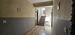 Staircase in 1 RK Builder Floor at Lotus Plaza Gurgaon, Sector 14 – for Rent
