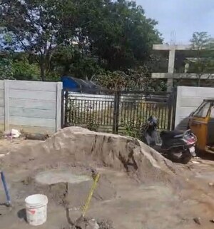  Plot For Sale in Nallagandla
