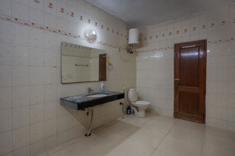 Team Area, sector 46 4 Bedroom 250 Sq.Ft. Villa In Sector 46 Noida 10669505