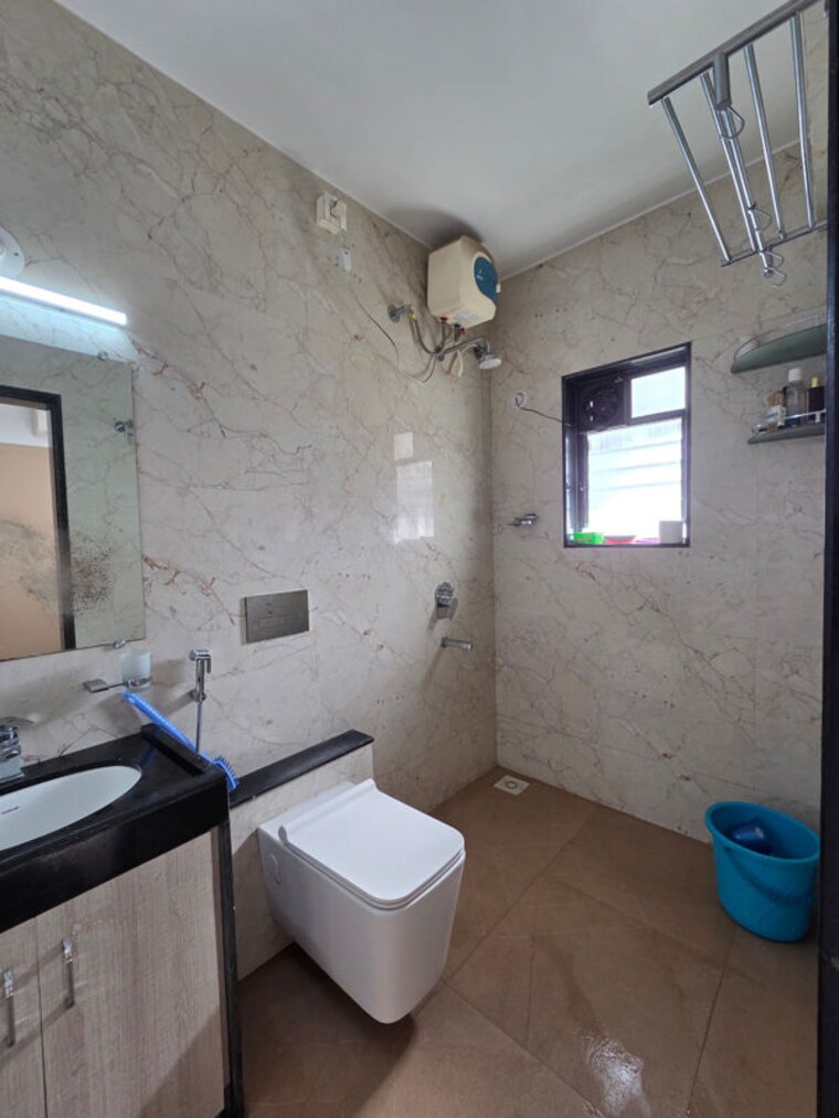 Bathroom, alankapuri-chs 3 Bedroom 1250 Sq.Ft. Apartment In Pashan Pune 10669536