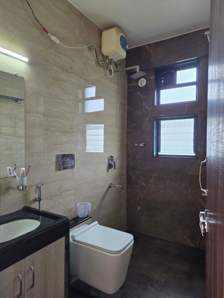 Bathroom, alankapuri-chs 3 Bedroom 1250 Sq.Ft. Apartment In Pashan Pune 10669536