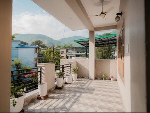 4 BHK Builder Floor For Rent in Aman Vihar