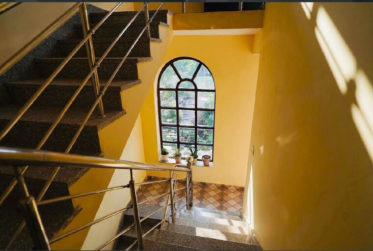 undefined, aman vihar 4 Bedroom 2200 Sq.Ft. Builder Floor In Aman Vihar Dehradun 10669561