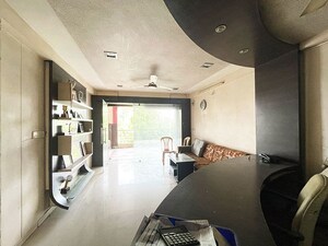 Team Area in  Office Space at Memco – for Sale