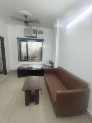Living Room in 1 BHK Independent House at Auram Floor, South City 2 – for Rent