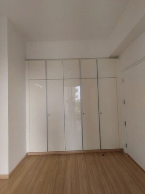 Room in 3 BHK Apartment at Godrej Air Sector 85, Sector 85 – for Sale