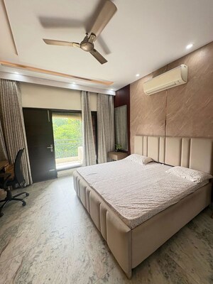 Bedroom in 3 BHK Apartment at BPTP Amstoria Country Floor, Sector 102 – for Rent