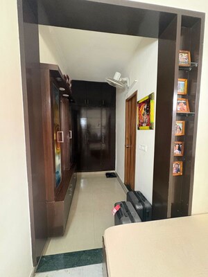 Building Lobby in 3 BHK Apartment at BPTP Amstoria Country Floor, Sector 102 – for Rent