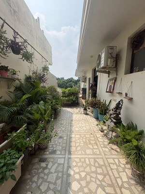 3 BHK Apartment – Exterior View View at BPTP Amstoria Country Floor, Sector 102 - for Rent