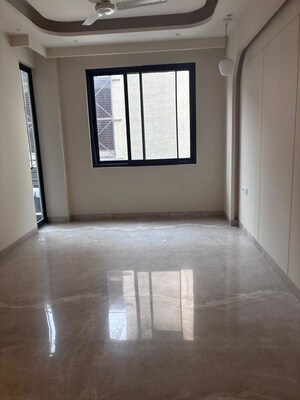 Room in 3 BHK Builder Floor at Greater Kailash I – for Sale