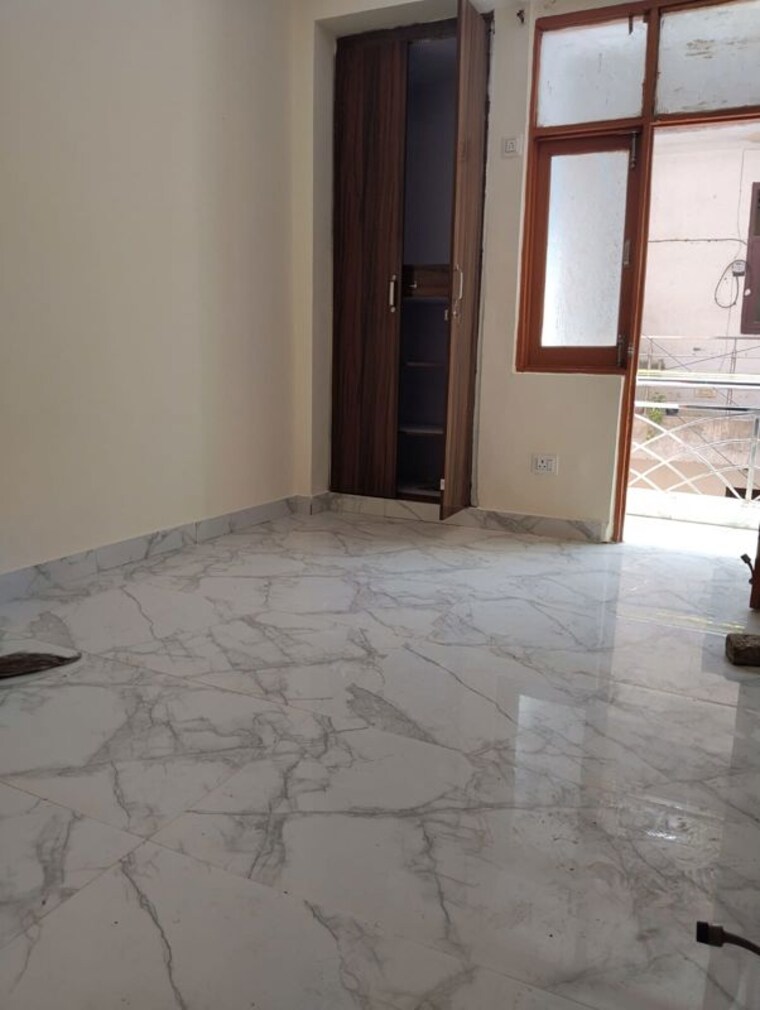 Room, neb sarai 2 Bedroom 850 Sq.Ft. Builder Floor In Neb Sarai Delhi 10669588