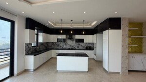 Kitchen in 4 BHK Builder Floor at BPTP Amstoria Country Floor, Sector 102 – for Sale