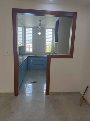 Kitchen in 3 BHK Apartment at Vipul World Floors, Sector 48 – for Rent
