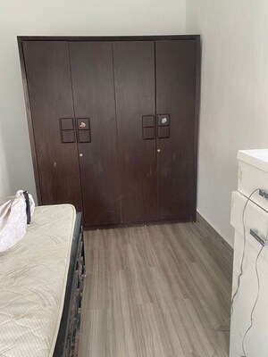 Bedroom in 2 BHK Apartment at Kalumal Estate, Juhu – for Rent