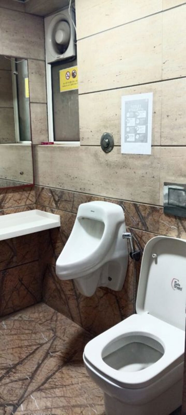 Bathroom, sector 2 Commercial Office Space 1800 Sq.Ft. In Sector 2 Noida 10669620