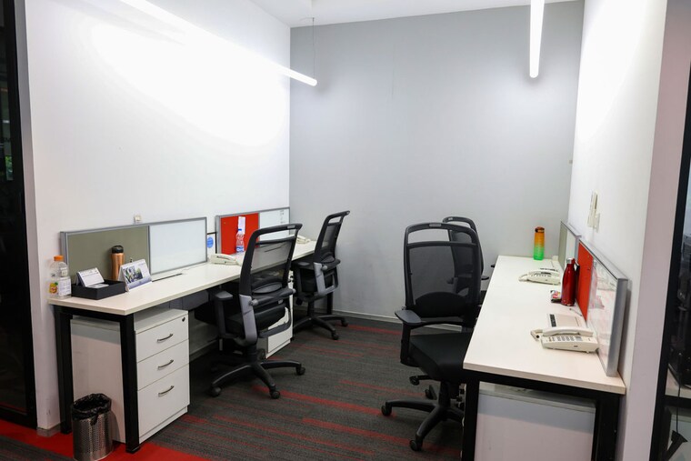 Team Area, naman-centre Commercial Office Space 3094 Sq.Ft. In Bandra East Mumbai 10669661
