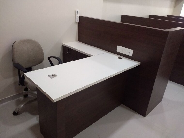 Team Area, hn-safal-mondeal-heights Commercial Office Space 1195 Sq.Ft. In Ramdevnagar Ahmedabad 10669669