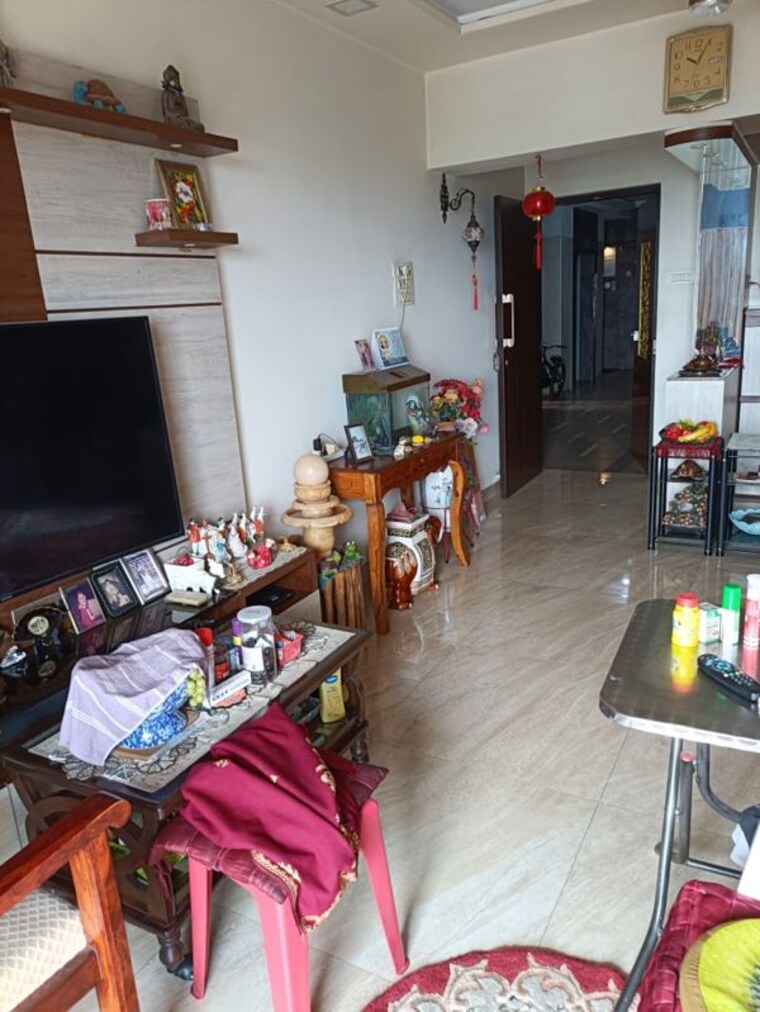 Living Room, regency-heights 3 Bedroom 1200 Sq.Ft. Apartment In Ghodbunder Road Thane 10669651