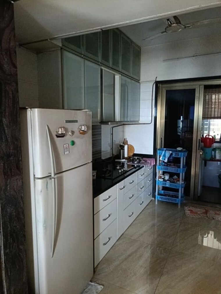 Kitchen, regency-heights 3 Bedroom 1200 Sq.Ft. Apartment In Ghodbunder Road Thane 10669651