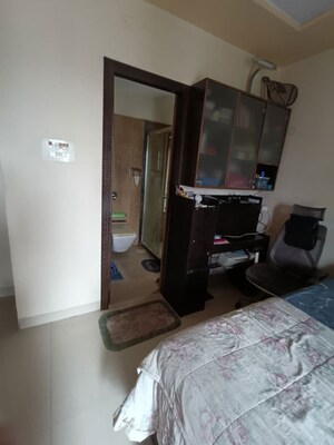 Room in 3 BHK Apartment at Regency Heights, Ghodbunder Road – for Sale