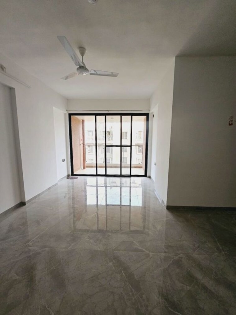 Room, unique-legacy-majestic 2.5 Bedroom 800 Sq.Ft. Apartment In Mundhwa Pune 10669683