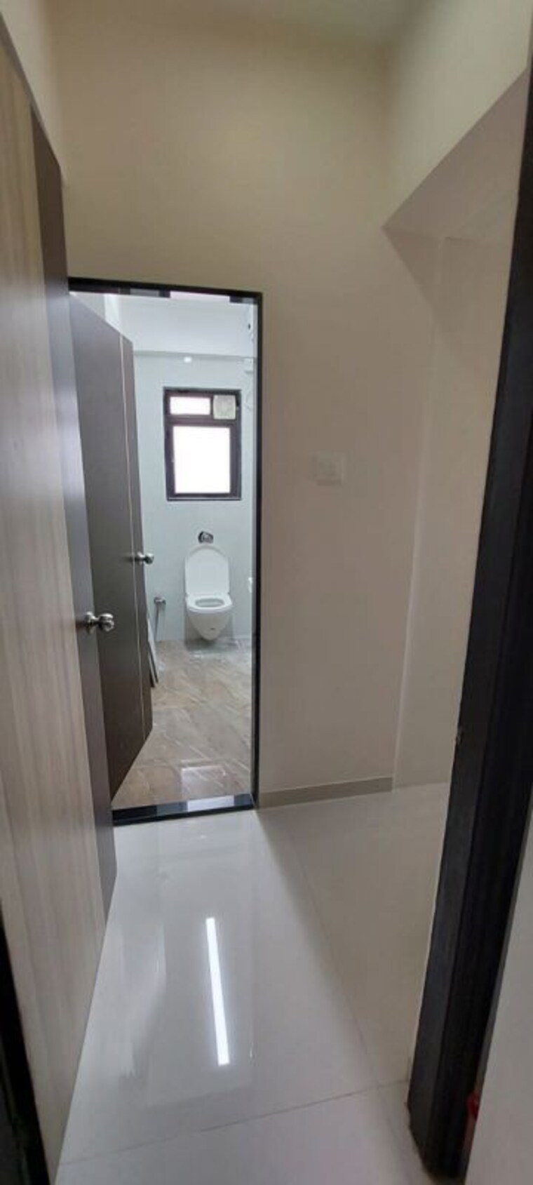 Bathroom, ekta-chs-andheri 2 Bedroom 600 Sq.Ft. Apartment In Andheri West Mumbai 10669673