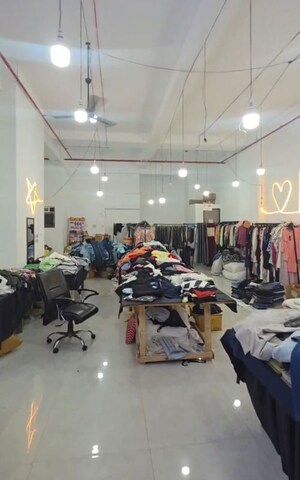 Team Area in  Shop at Big Splash, Vashi Sector 17 – for Rent