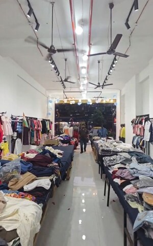 Team Area in  Shop at Big Splash, Vashi Sector 17 – for Rent