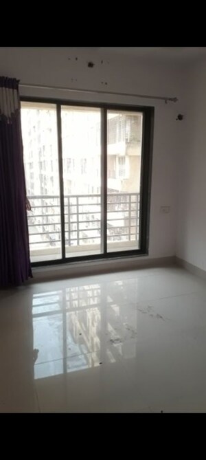 2 BHK Apartment For Rent in Cosmos Legend, Virar West