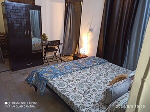 Bedroom in 3 BHK Apartment at Lajpat Nagar Iii – for Rent