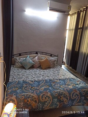 Bedroom in 3 BHK Apartment at Lajpat Nagar Iii – for Rent