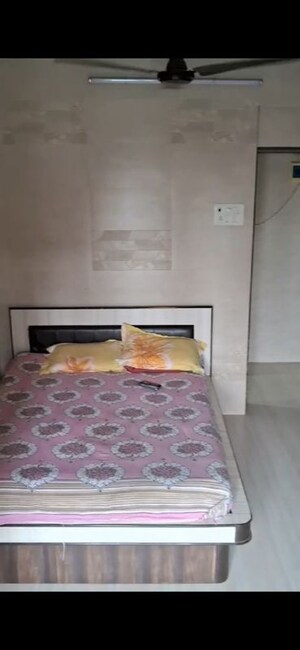 1 BHK Apartment For Sale in Malad West