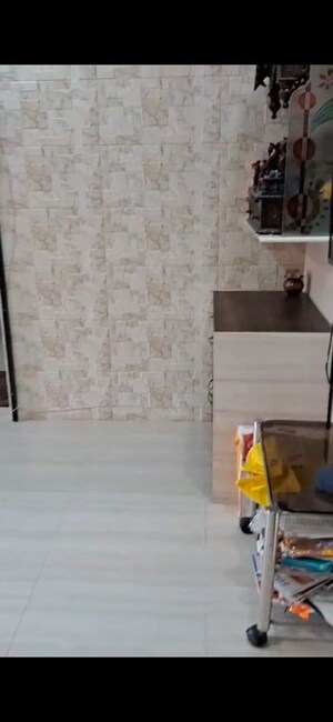 Room in 1 BHK Apartment at Malad West – for Sale