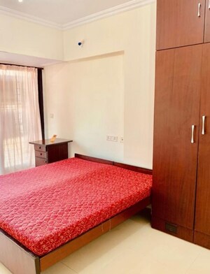 Bedroom in 1 BHK Apartment at Bandra West – for Sale