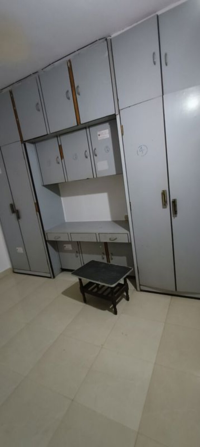Room, zaveri bazar 2 Bedroom 600 Sq.Ft. Apartment In Zaveri Bazar Mumbai 10669752