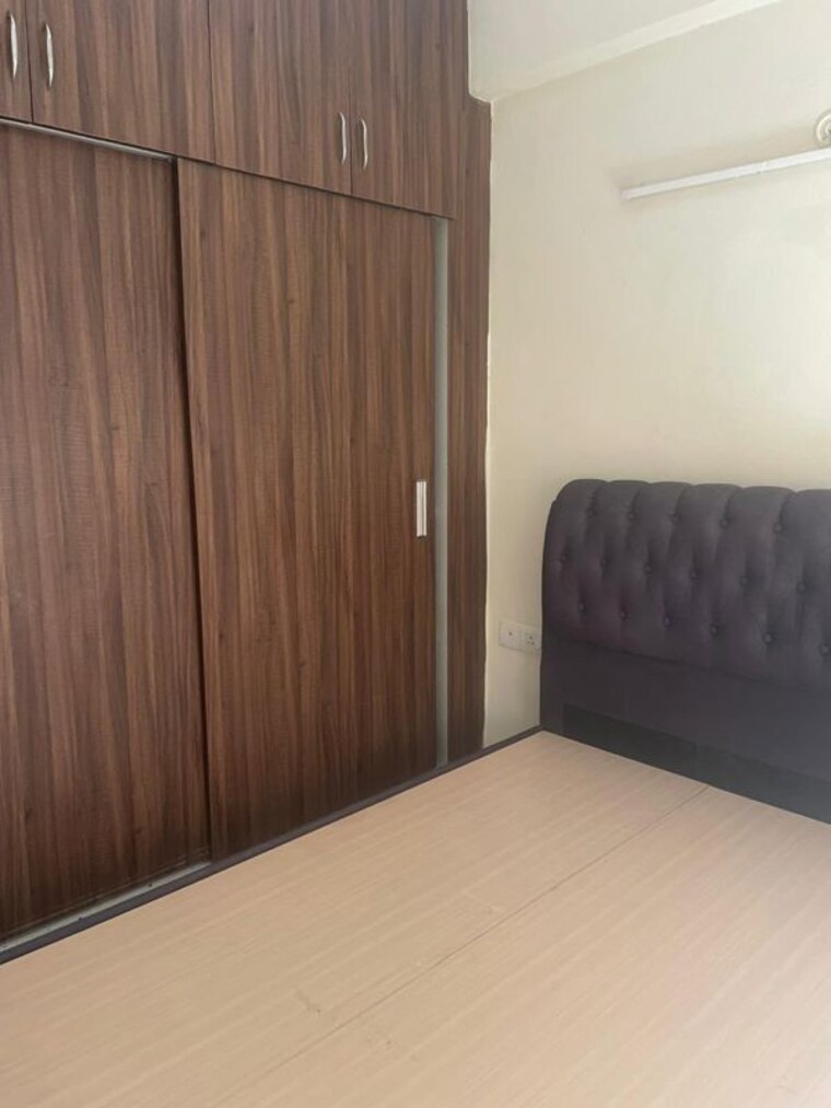 Room, smart-world-orchard 4 Bedroom 1712 Sq.Ft. Builder Floor In Sector 61 Gurgaon 10669771