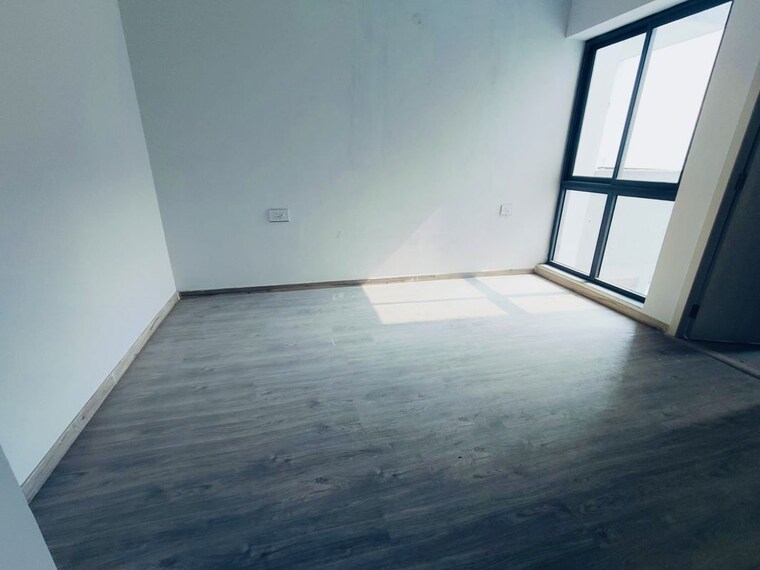 Room, smart-world-orchard 3 Bedroom 1680 Sq.Ft. Apartment In Sector 61 Gurgaon 10669777