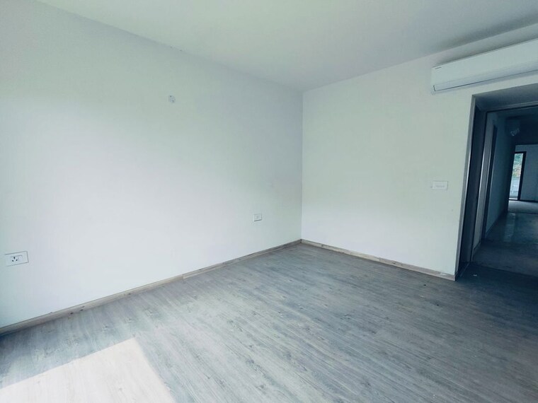 Room, smart-world-orchard 3 Bedroom 1680 Sq.Ft. Apartment In Sector 61 Gurgaon 10669777