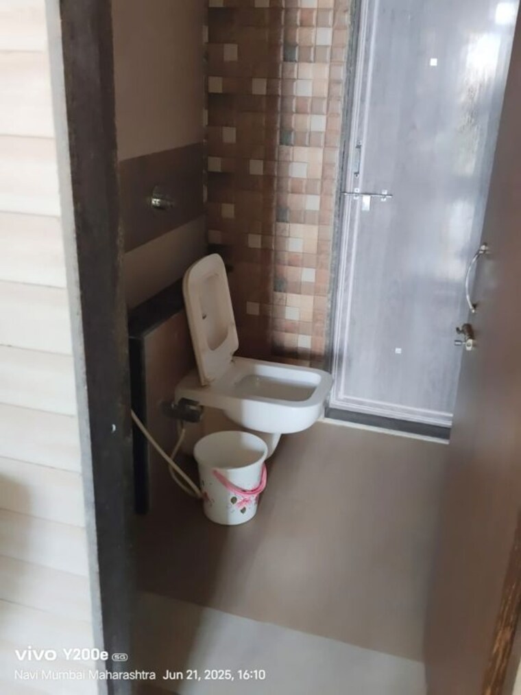 Bathroom, sunshine-heights-ghasoli 2.5 Bedroom 1400 Sq.Ft. Apartment In Ghansoli Navi Mumbai 10669784