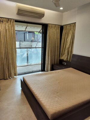 4 BHK Apartment For Sale in Khar West