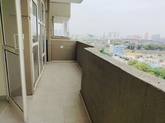 2 BHK 800 Sq.Ft. Apartment in Pyramid Midtown