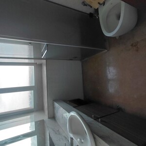Furnished Amenities in 2 BHK Apartment at DB Woods, Goregaon East – for Rent