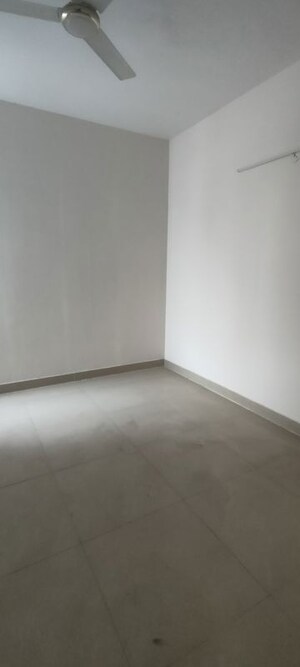 Room in 2 BHK Apartment at Zara Rossa, Sector 112 – for Rent