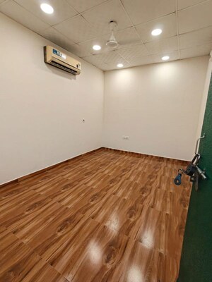 Furnished Amenities in 3 BHK Apartment at Greater Kailash I – for Rent