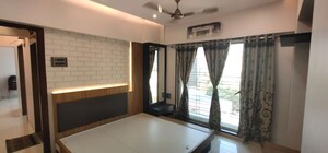 Room in 2 BHK Apartment at Fenkin Belleza, Kasarvadavali – for Rent