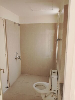Bathroom in 3.5 BHK Apartment at Emaar Palm Select, Sector 77 – for Rent