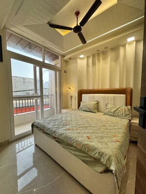 Bedroom in 3 BHK Builder Floor at Uttam Nagar – for Sale