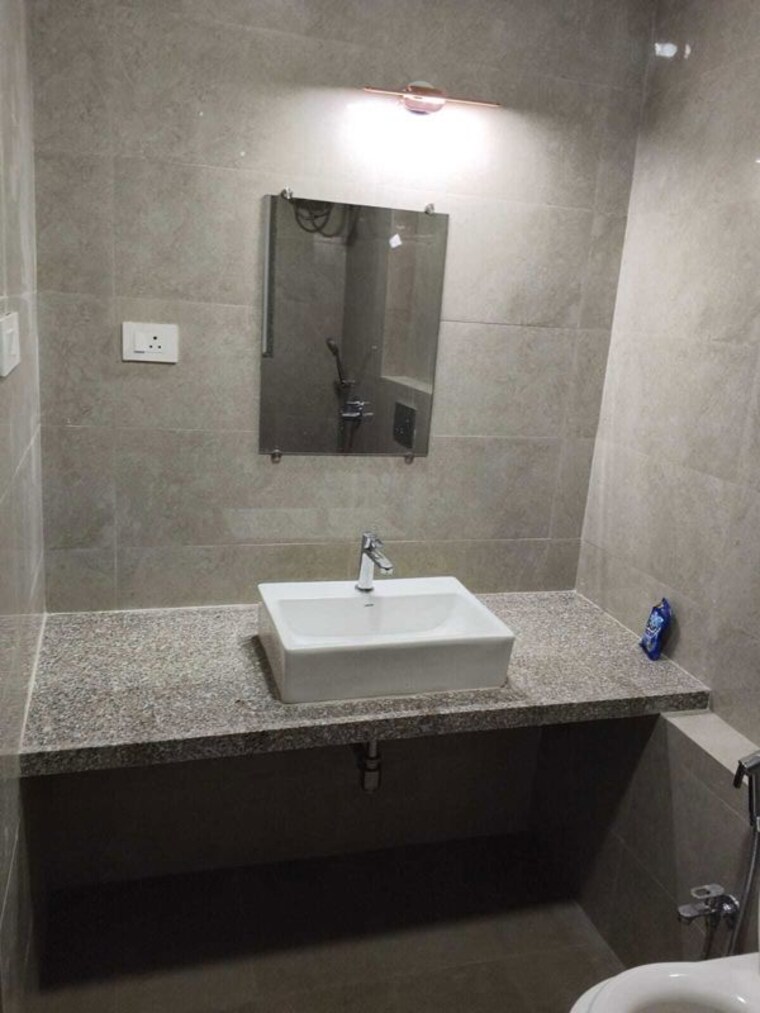 Bathroom, chembur Pg For Boys In Chembur 10669866