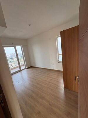 Room in 3 BHK Apartment at Godrej Meridien, Sector 106 – for Rent
